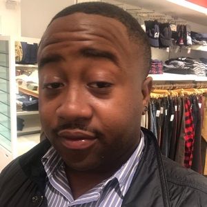 Meet your Posher, Ronell